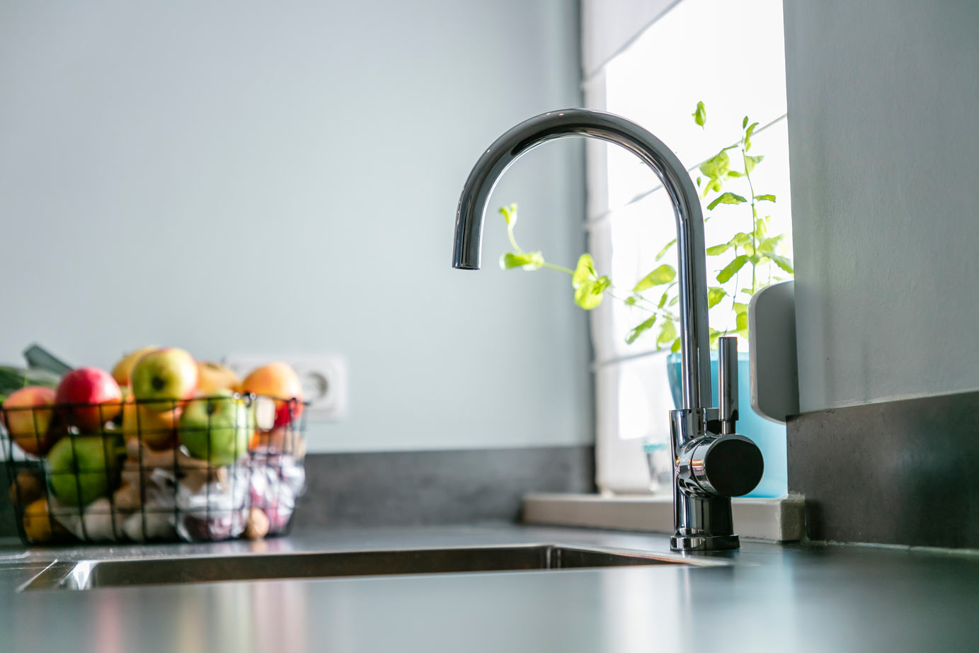 Landelijke keuken, kraan