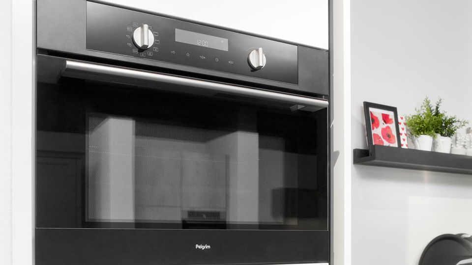 Moderne oven van Pelgrim