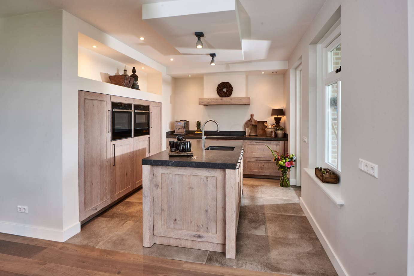 Massief houten keuken, eiland