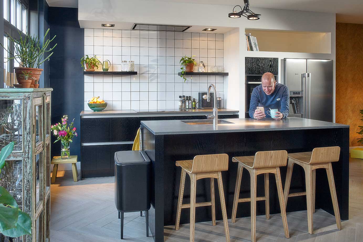 Zwarte eilandkeuken Naaldwijk