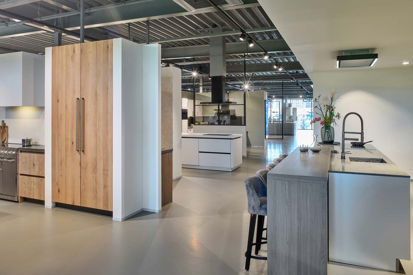 Anovi-Keukens-Berkel-en-Rodenrijs-overzicht-keukenshowroom