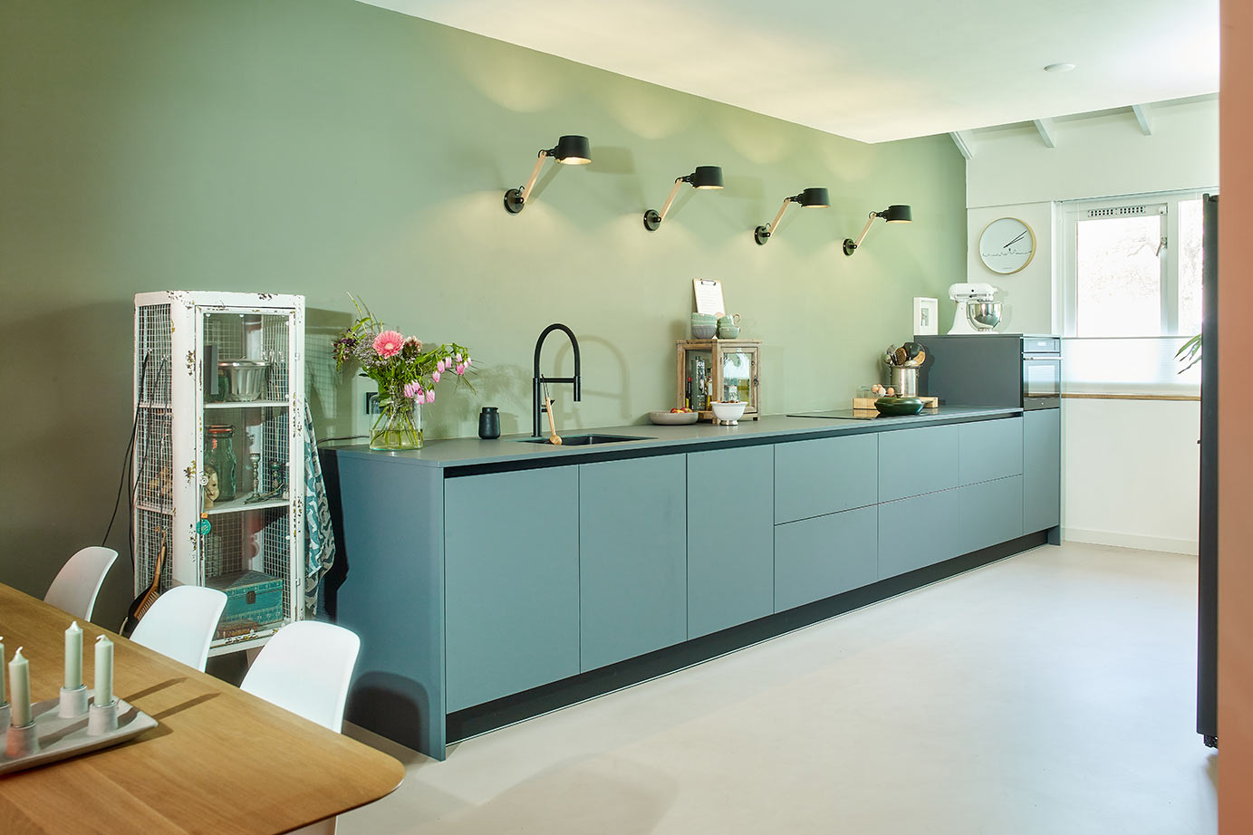 Moderne groene keuken Mijdrecht, recht