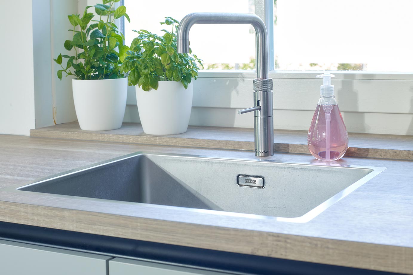 Keuken met kookeiland Utrecht, Quooker en spoelbak