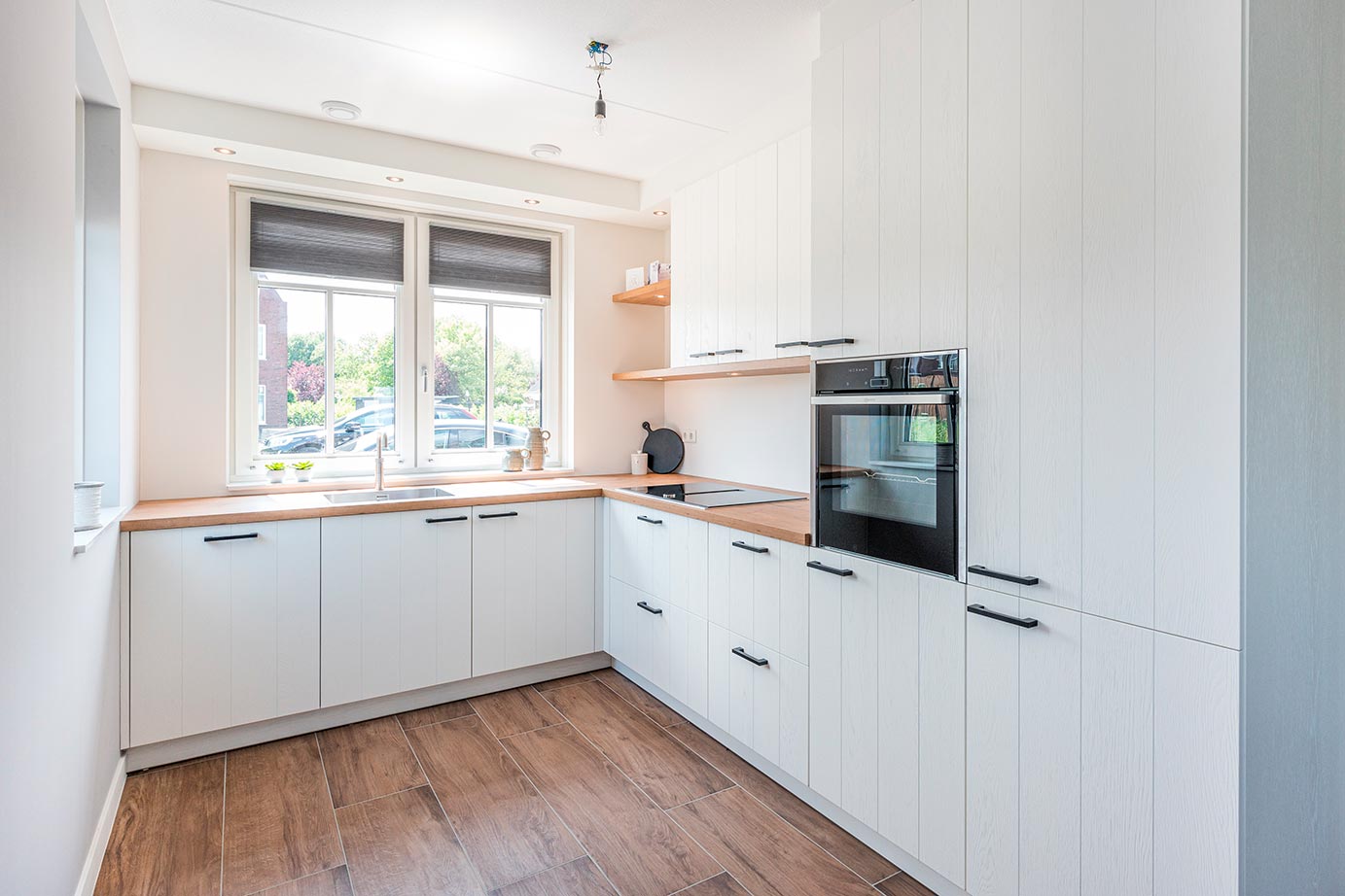 Witte hoekkeuken Zuid-Holland