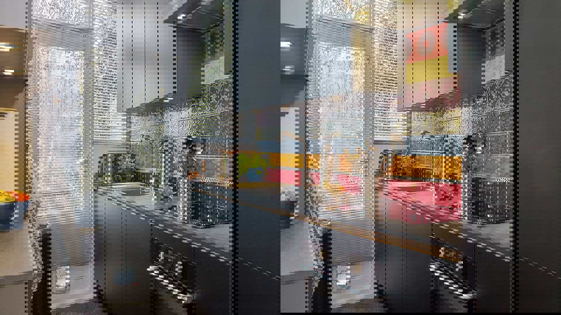 Zwarte parallelle keuken Haarlem