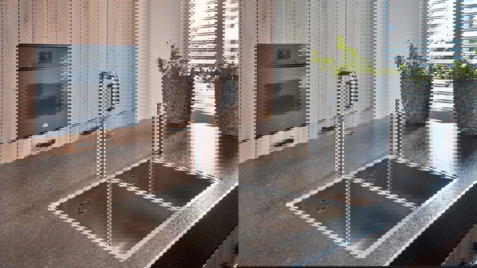 Houten keuken Goes, Quooker en dubbele spoelbak