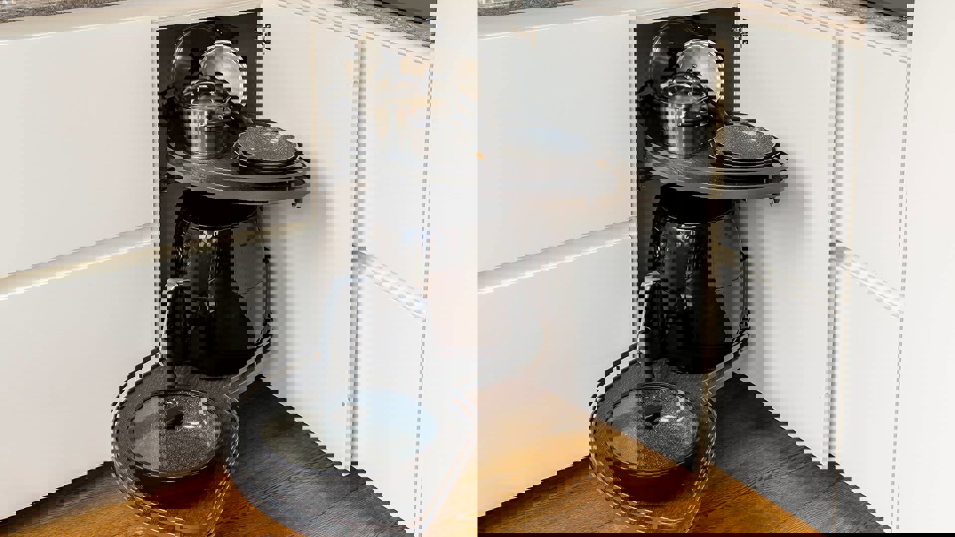 Witte hoekkeuken Zwolle, hoekkast draaiplateaus