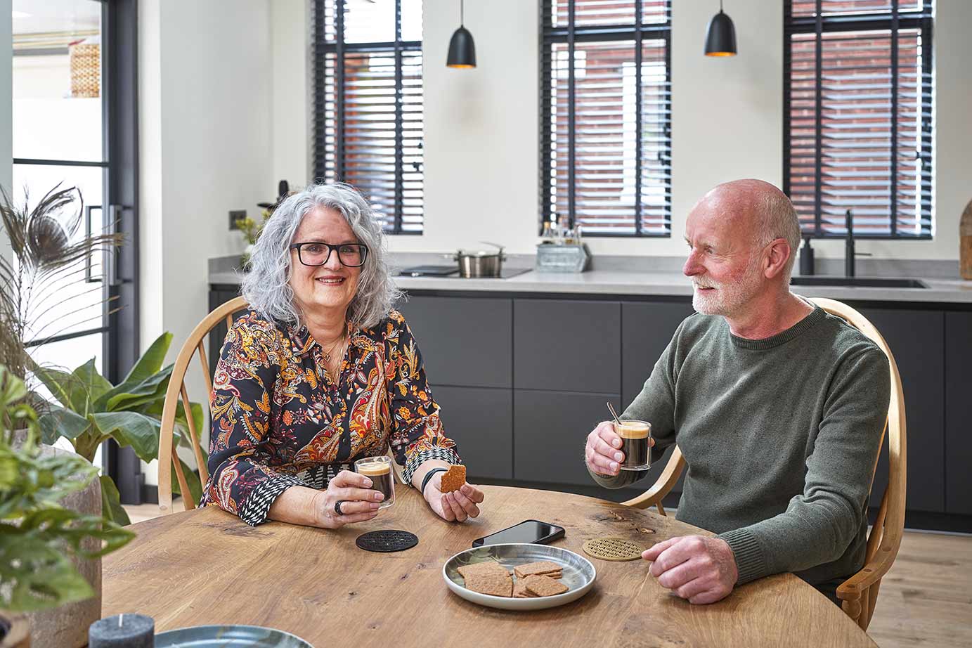 Zwarte moderne keuken Haarlem