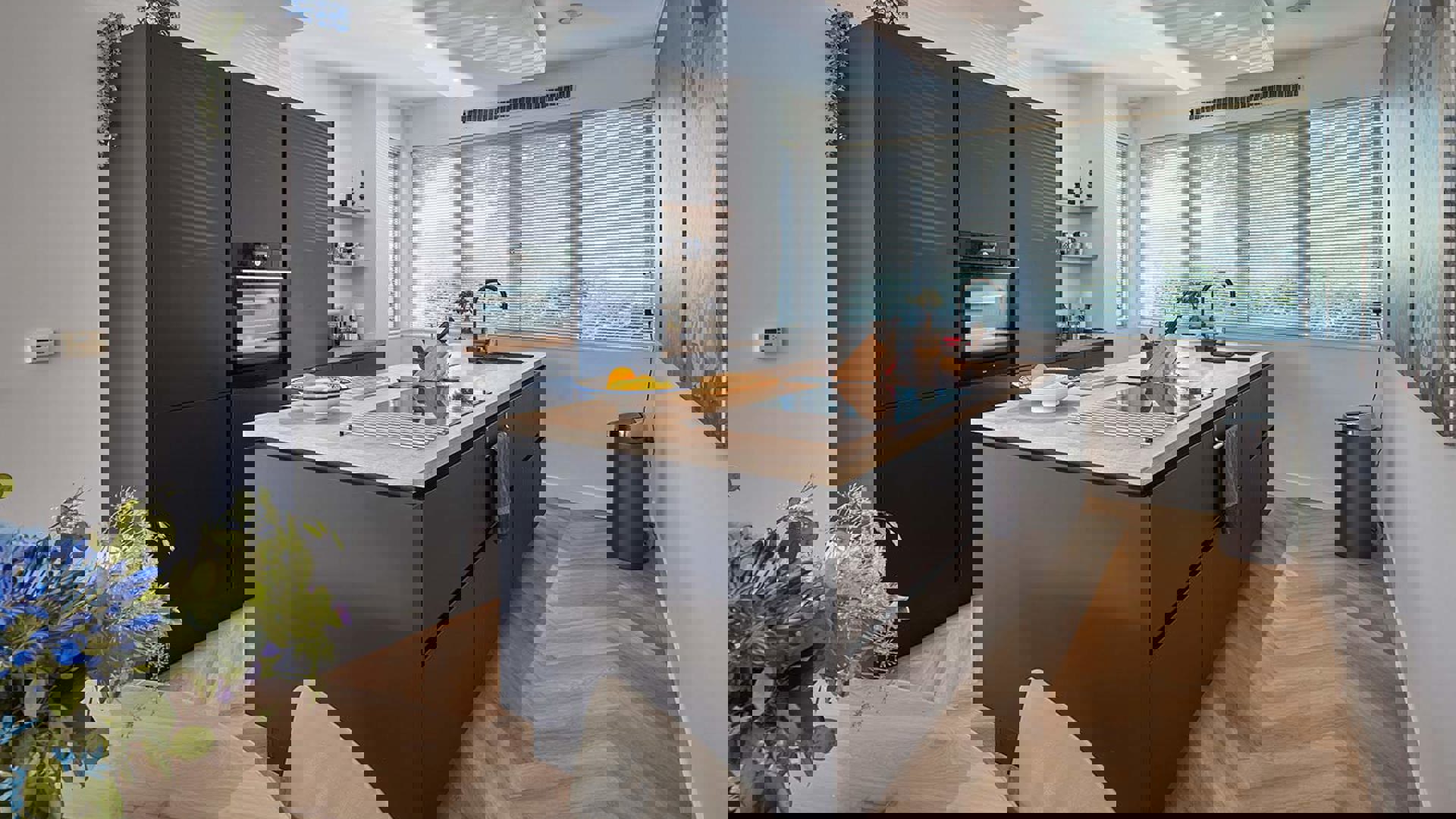 Zwarte keuken met eiland Den Haag