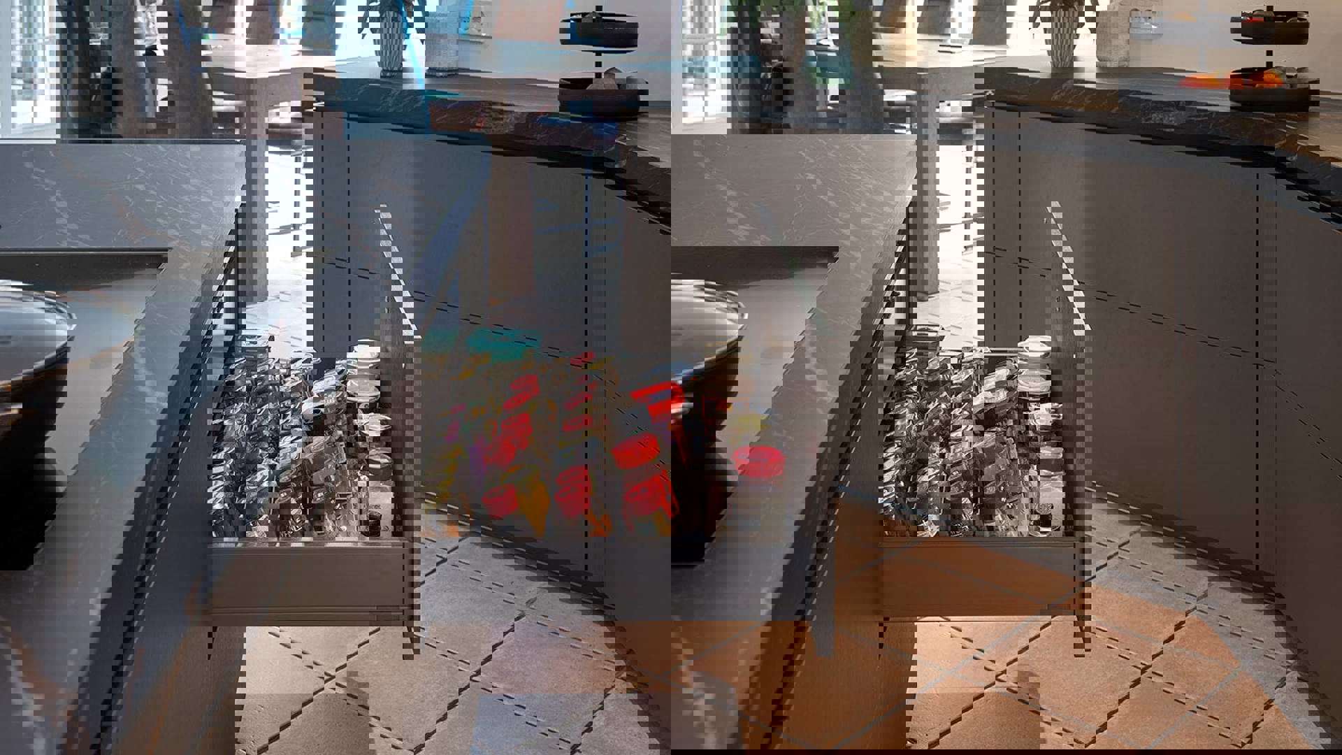 Design keuken met eiland Bussum, ladeverdeler kruiden