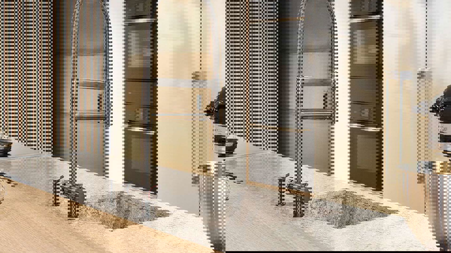 Stenen spoelbak keuken