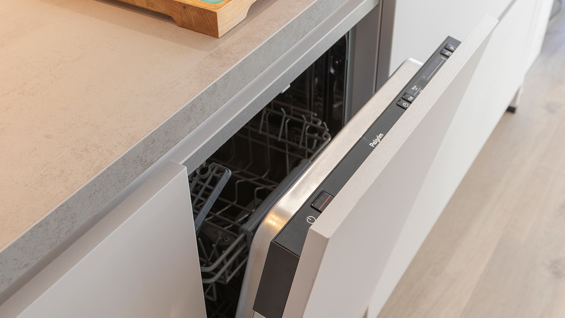 Foto van vaatwasser van boven