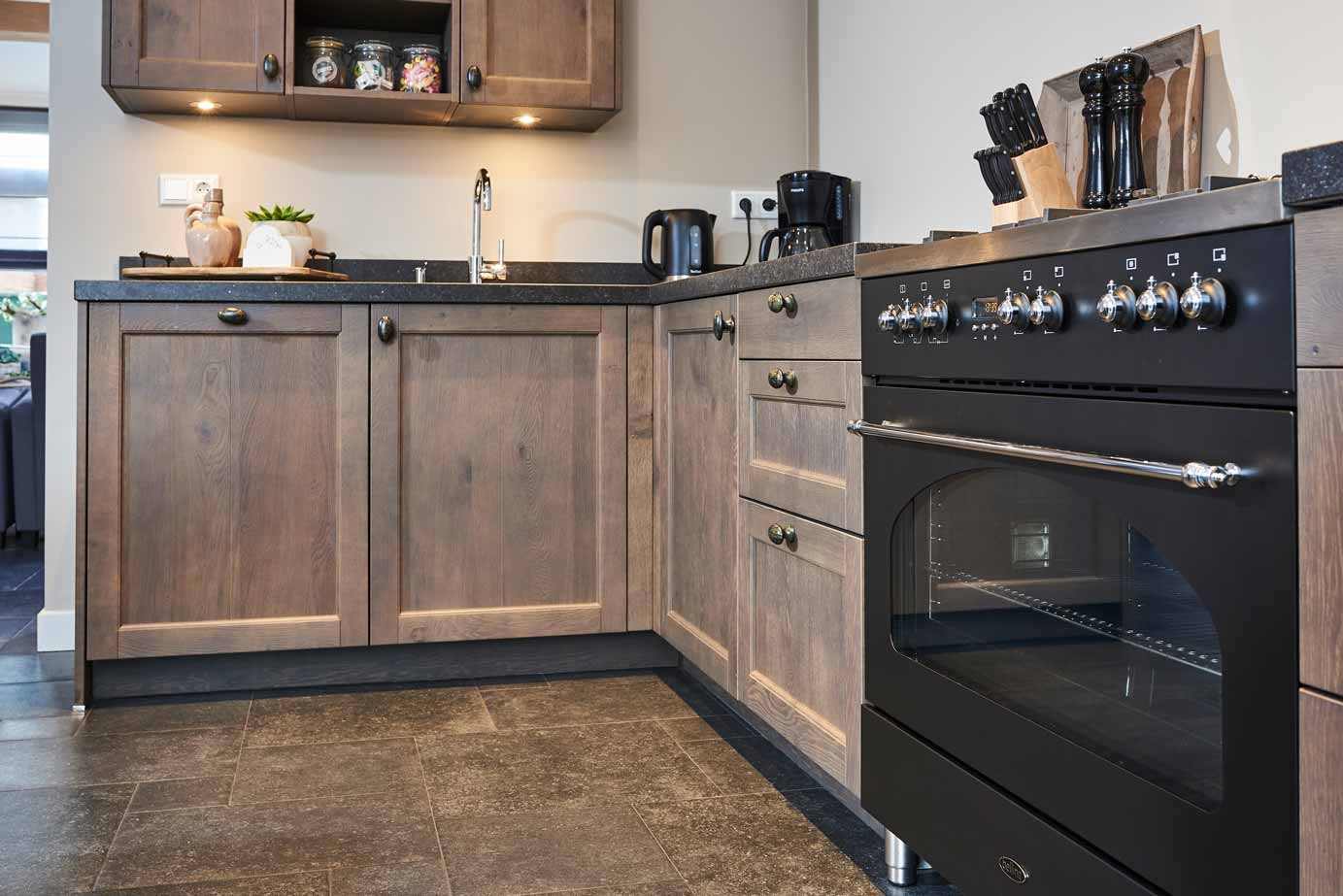 Landelijke houten keuken Krabbendijke 