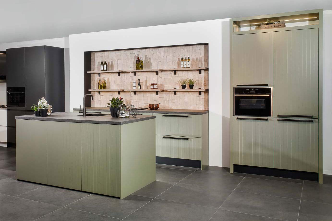  Industriële Eilandkeuken met landelijke uitstraling