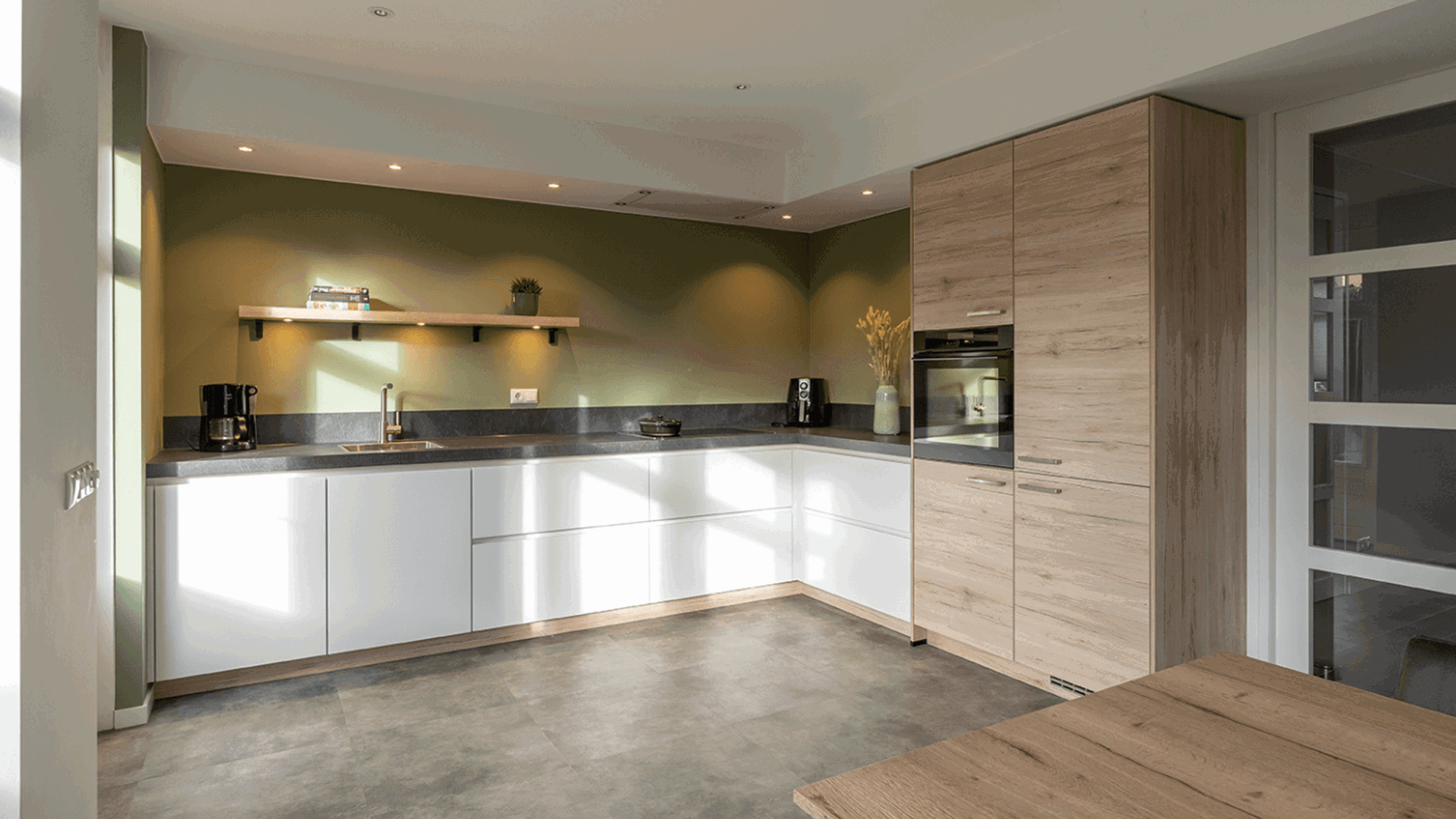 Witte Keuken Met Hout